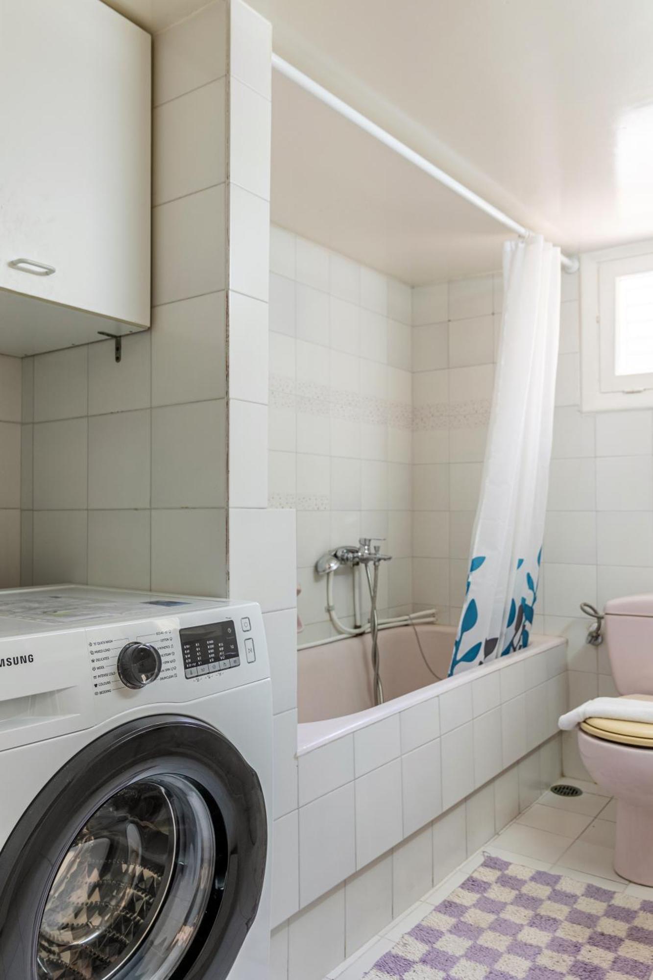 Vakantiehuis Amazing Centrally Located Iraklion